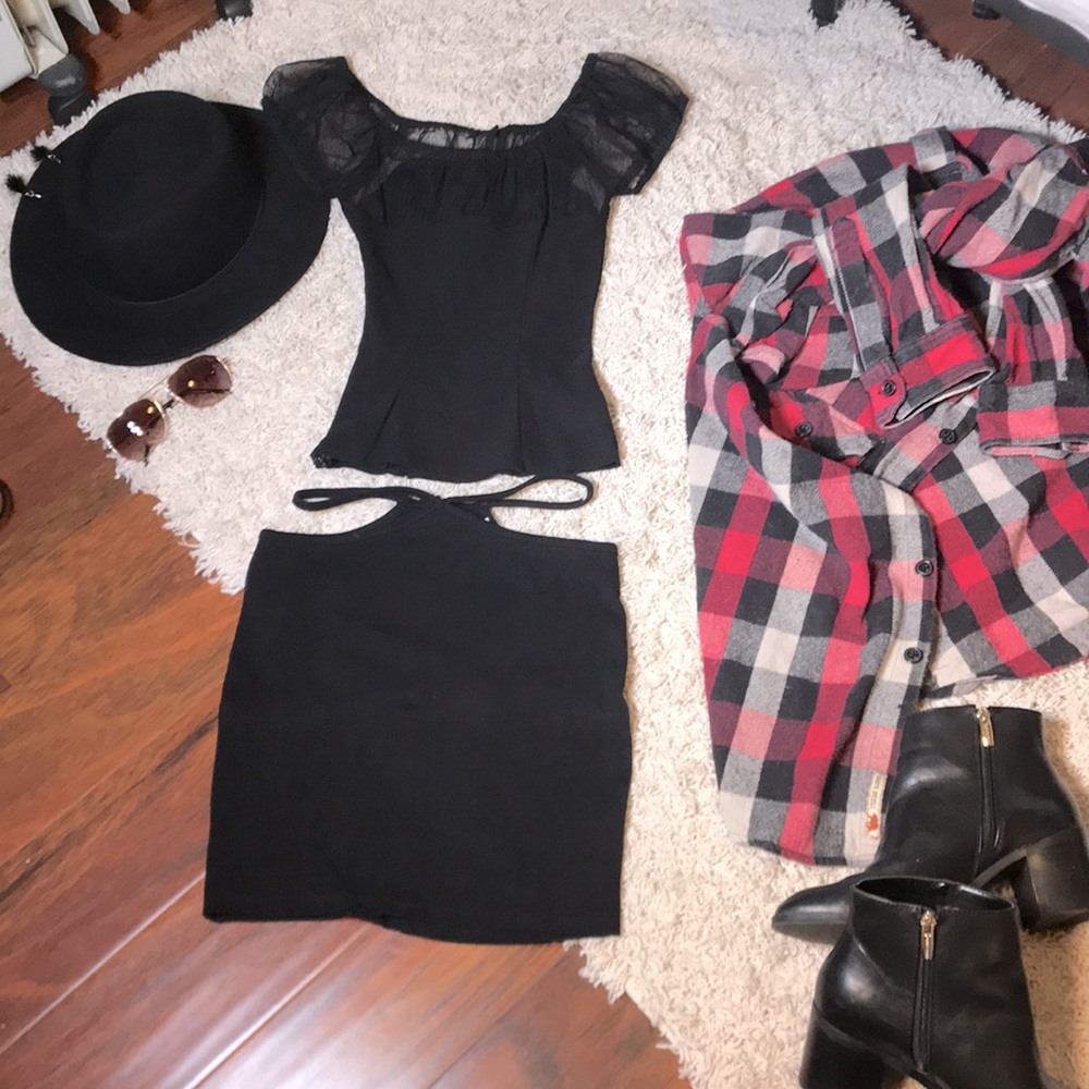 LA Hearts Black Cut-Out Mini Skirt - Picture 8 of 8